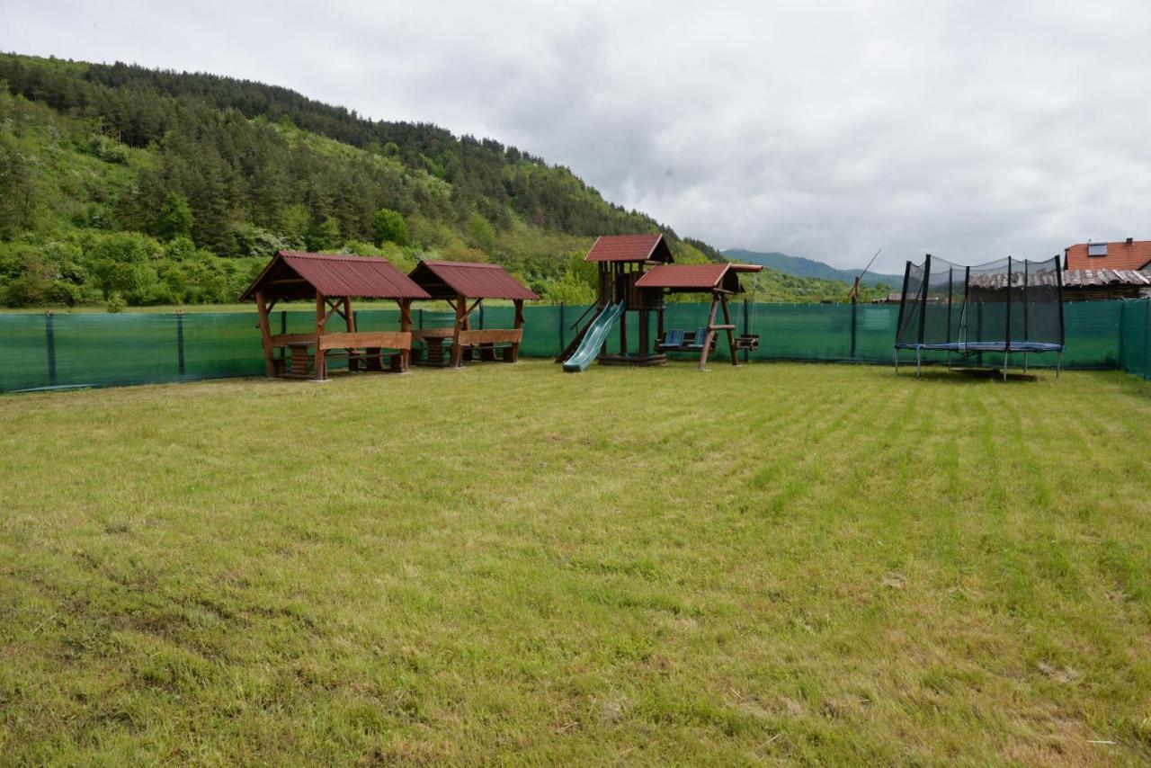Bed and Breakfast Constantin Panzió Praid Exterior foto